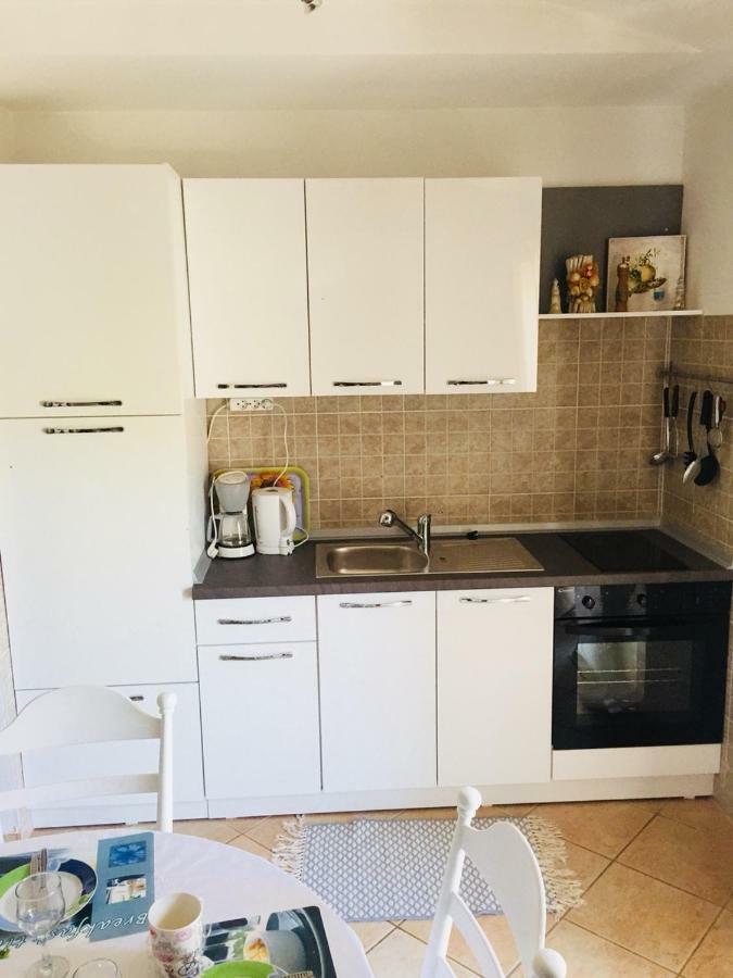 Apartment Josipa Premantura Bagian luar foto
